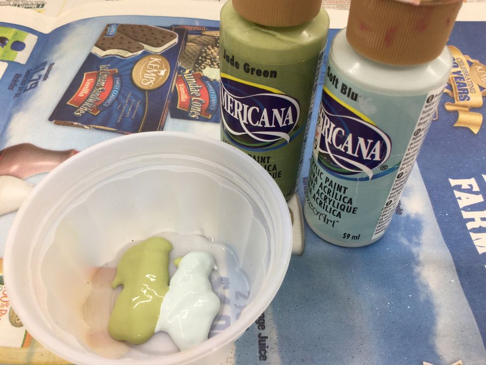 Put a little bit of green and blue paint side by side in your paint cup.