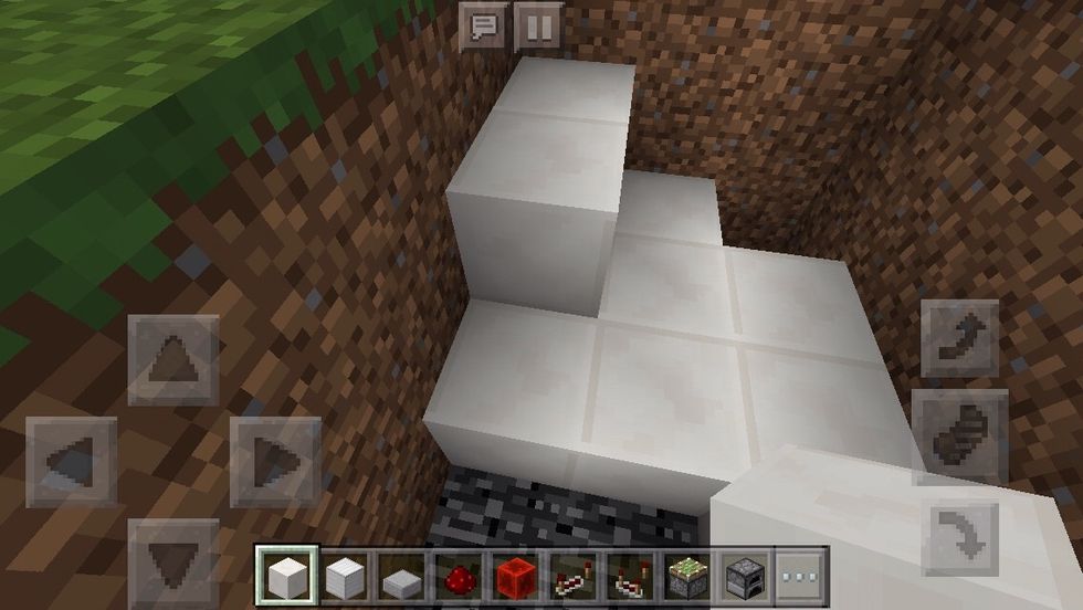 Put a quartz block over the sticky piston and a block next to it on the left.