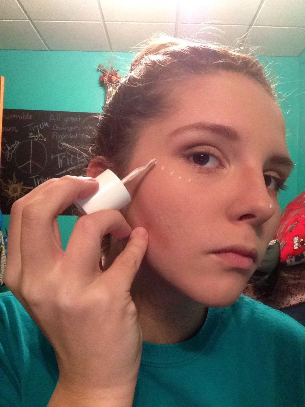 Put a small doting highlighter on the ball of your nose and several dots above the apple of your cheek.