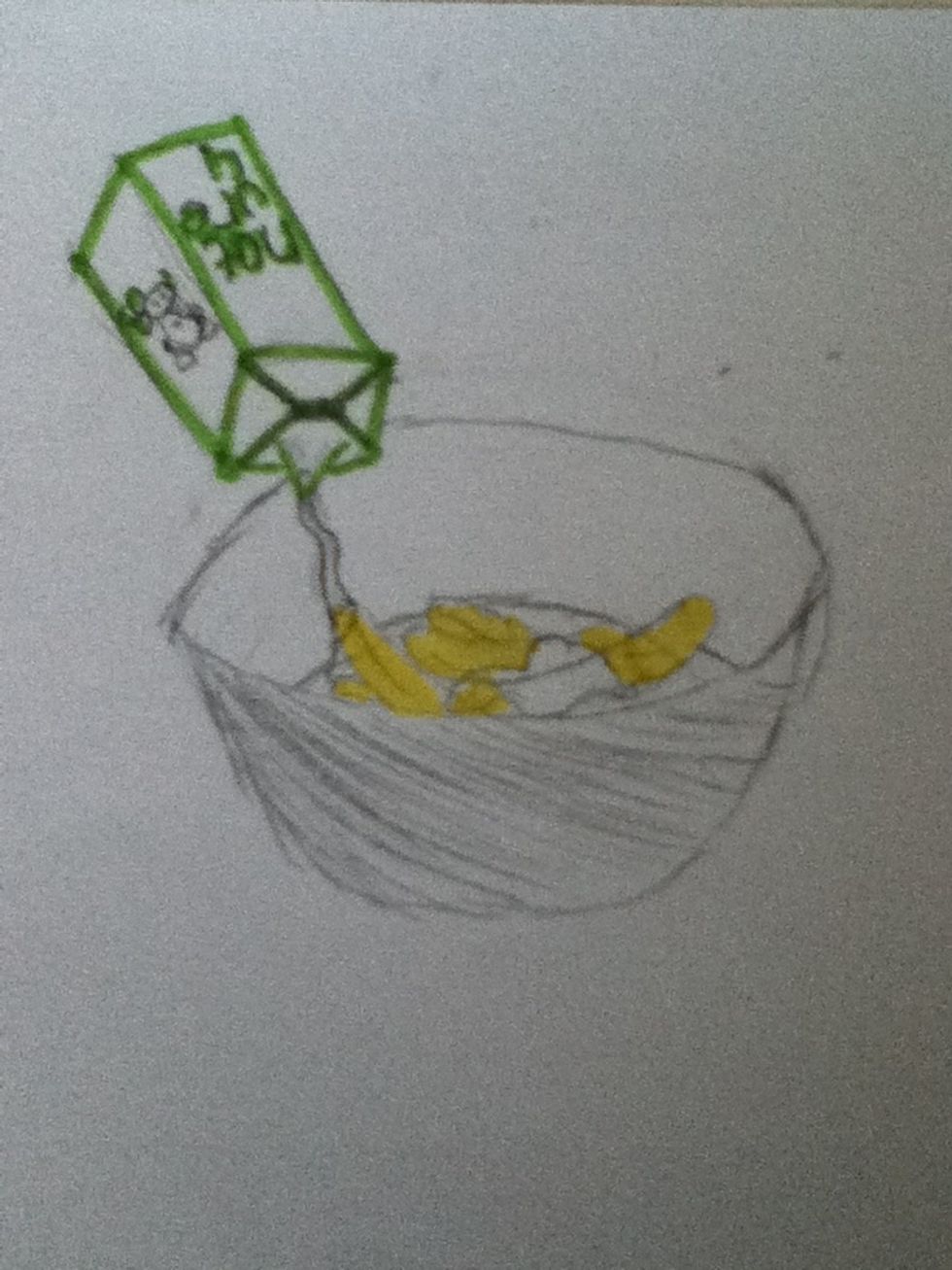 Put all the bananas and the yoghurt naturel in a bowl