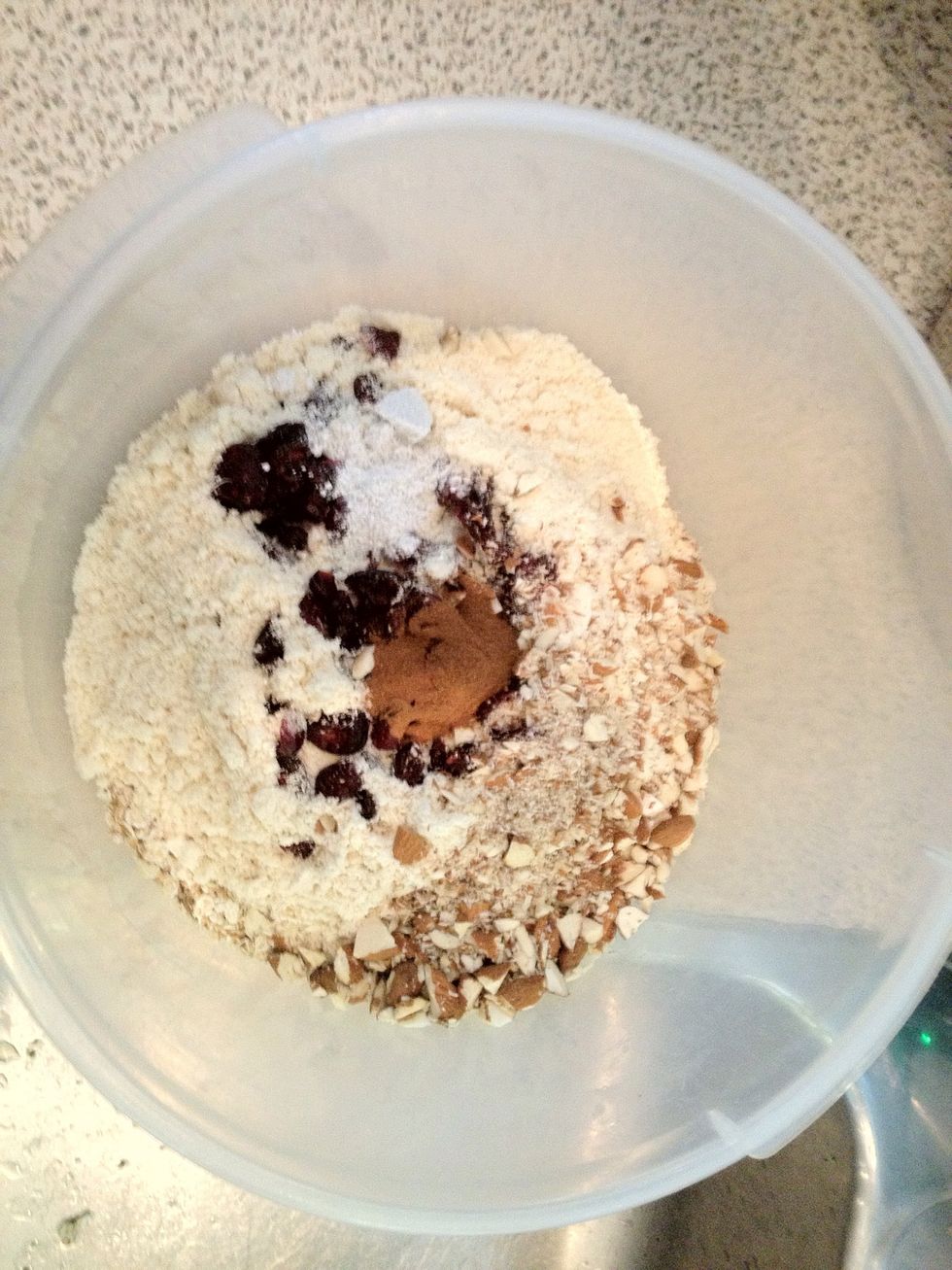 Put all the dry ingredients in a bowl (except the chocolate)