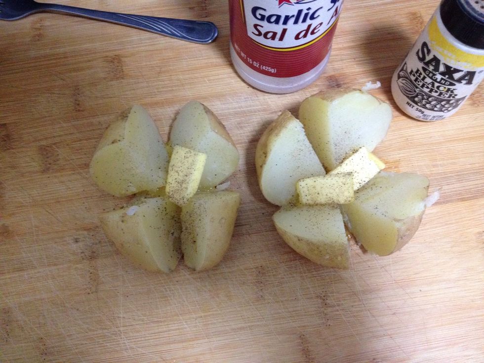 Put butter, black pepper and salt for seasoning. You can put pretty much whatever you want according to your own taste!