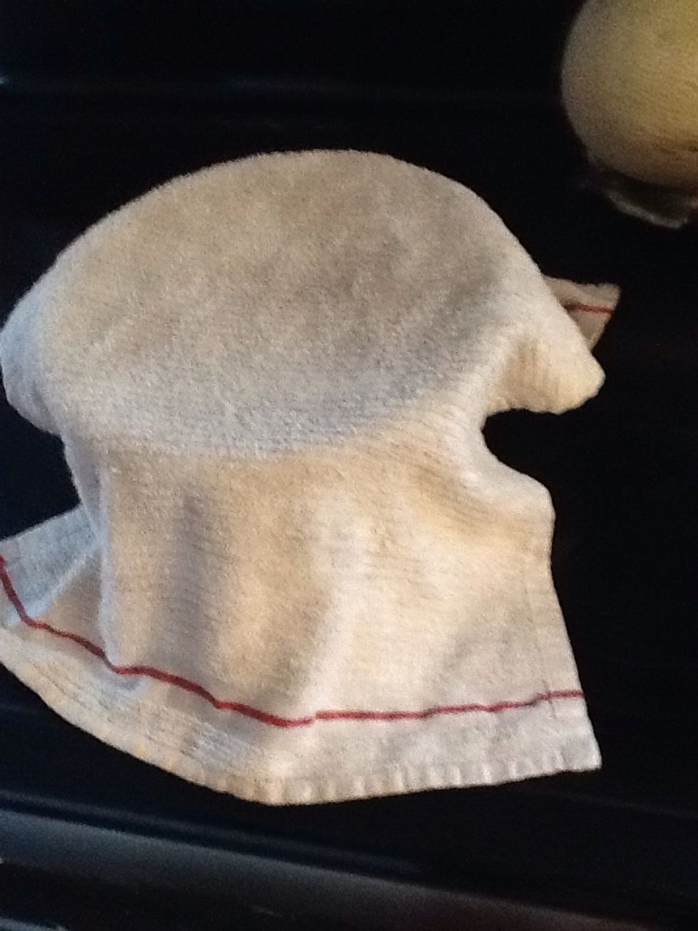 Put cover over bowl for 15 minutes.