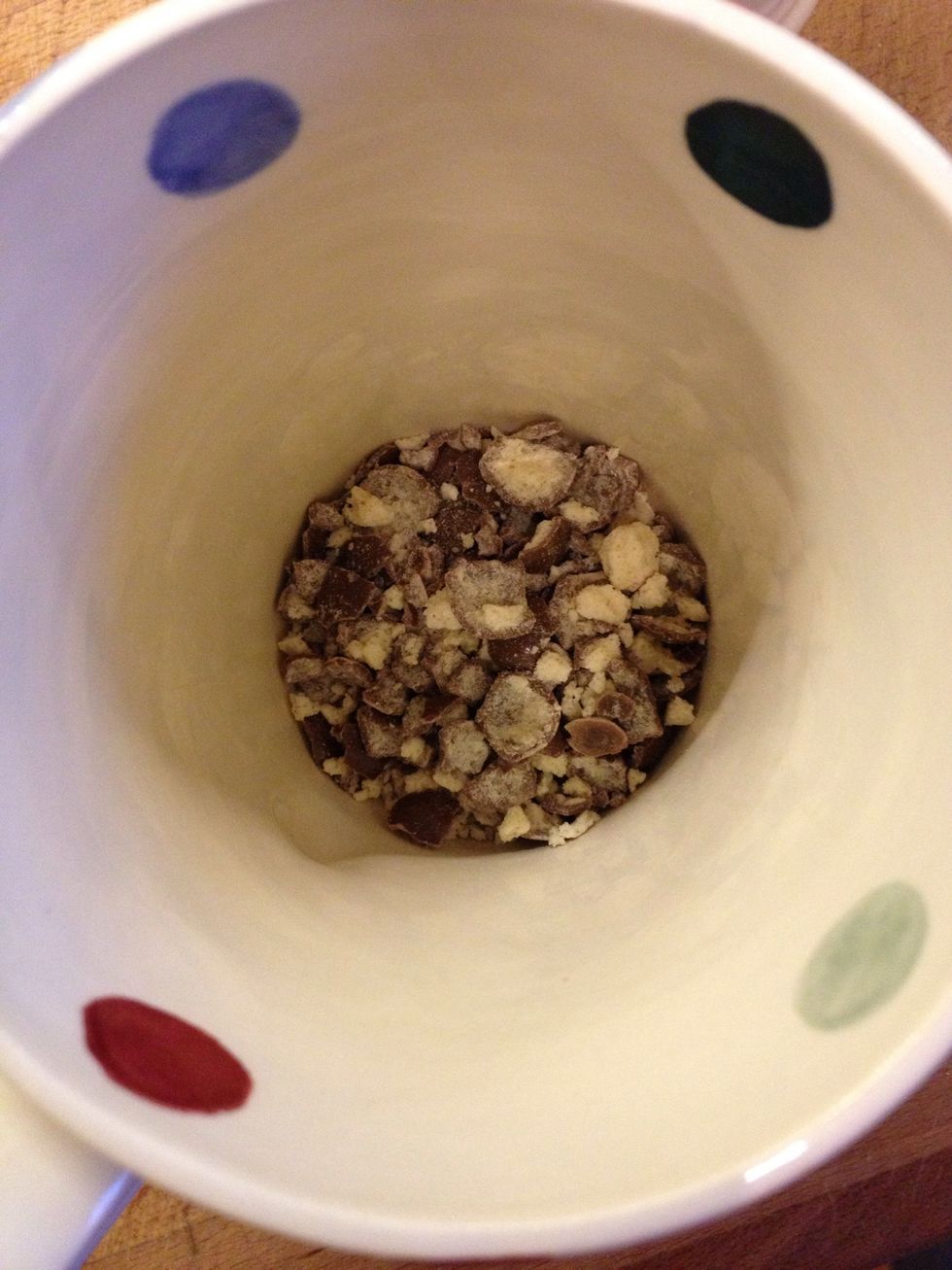 Put crushed Malteasers in the bottom off your mug
