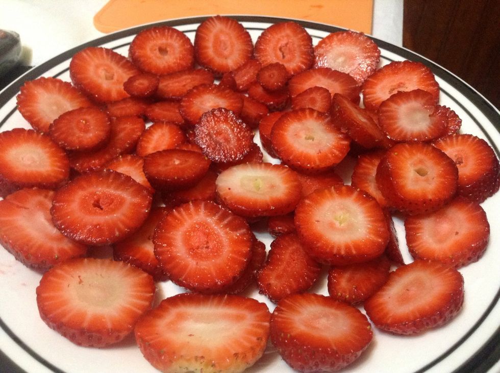 Put every slice in a large plate this way