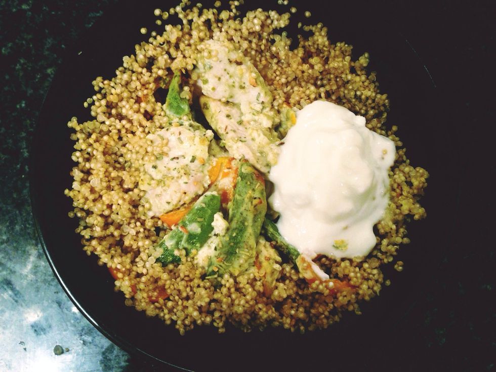 Put in a bowl with a tablespoon of greek yogurt. Enjoy\ud83d\ude0b