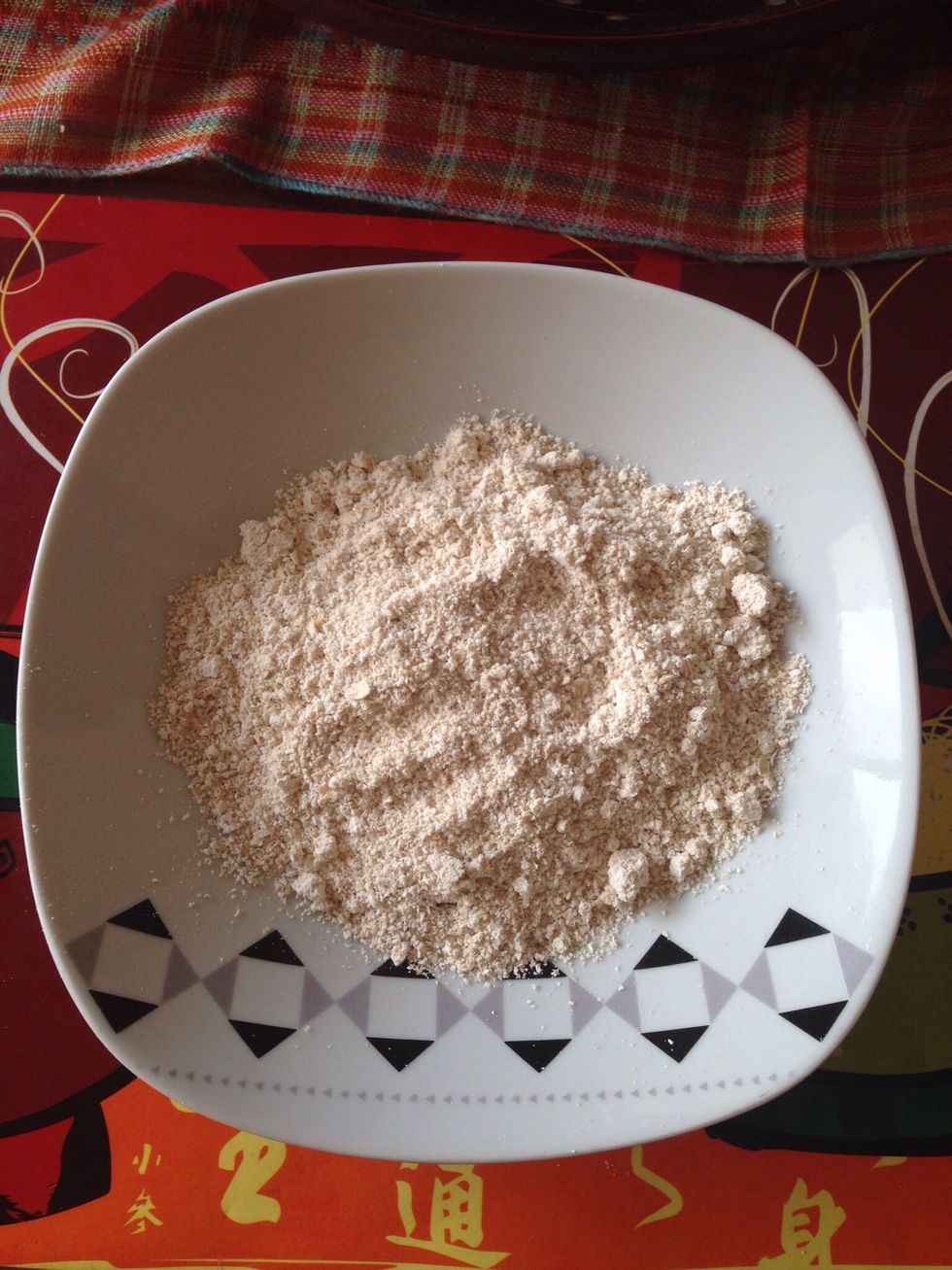 Put in a dry bowl
