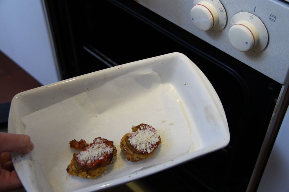 Put in oven for 20 minutes at 220 degrees celsius