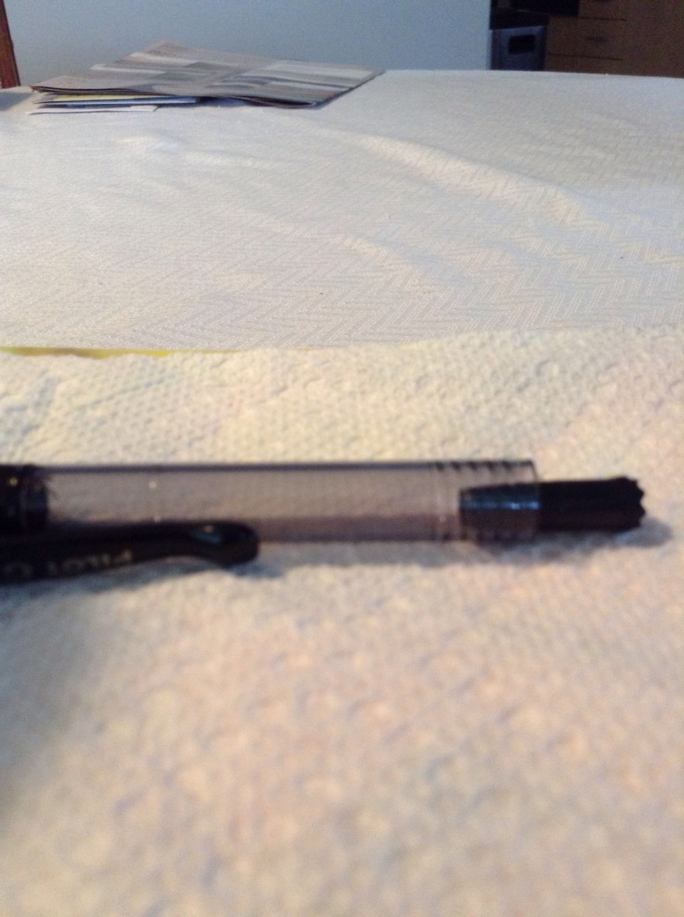 Put in the first item (the clicker)