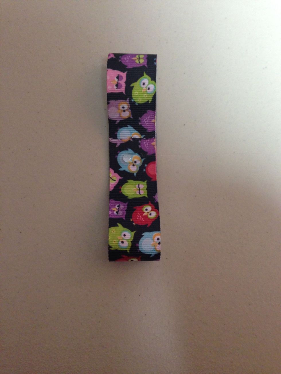 Put it down and put glue in the middle