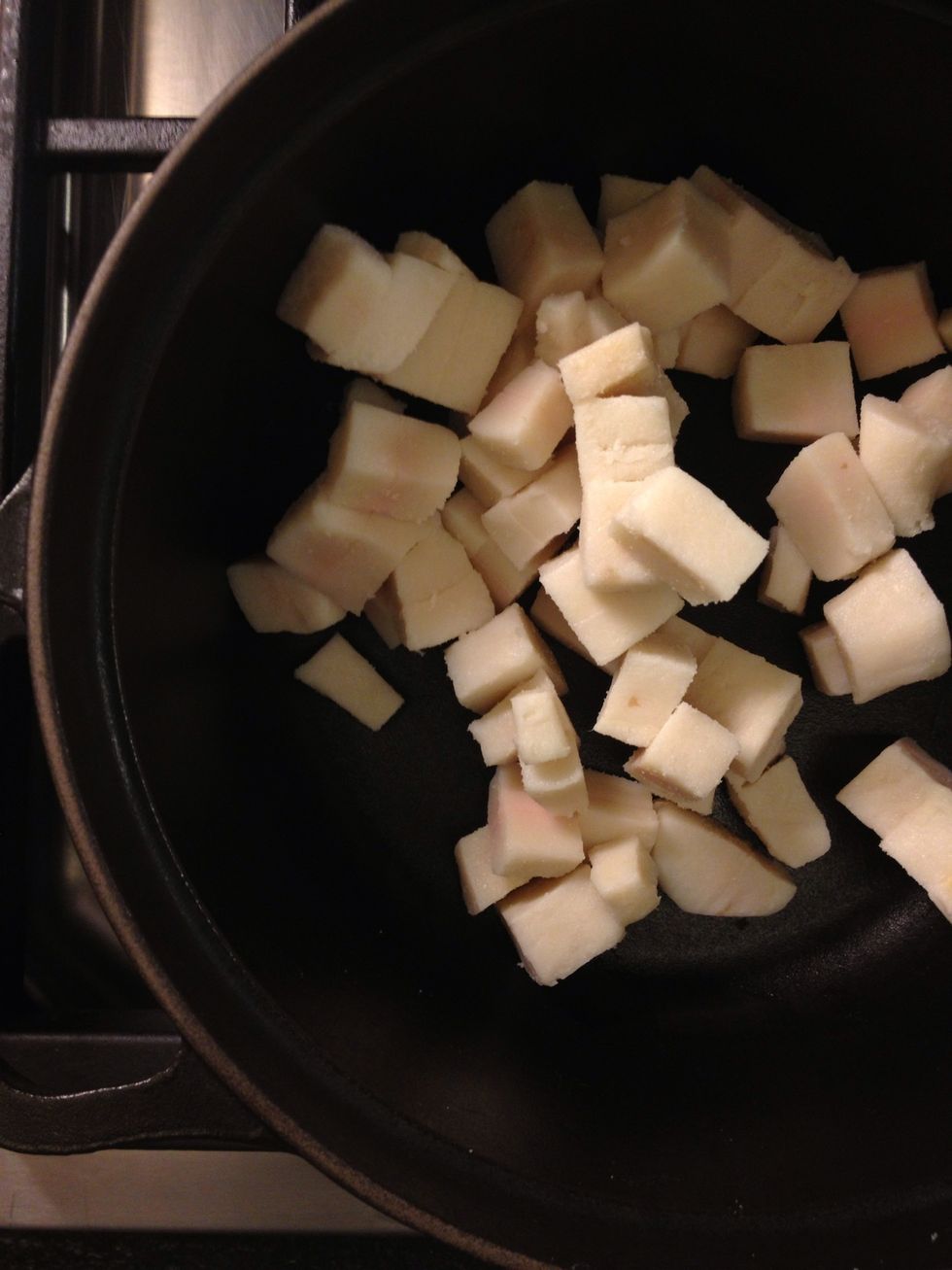 Put it into the pot.