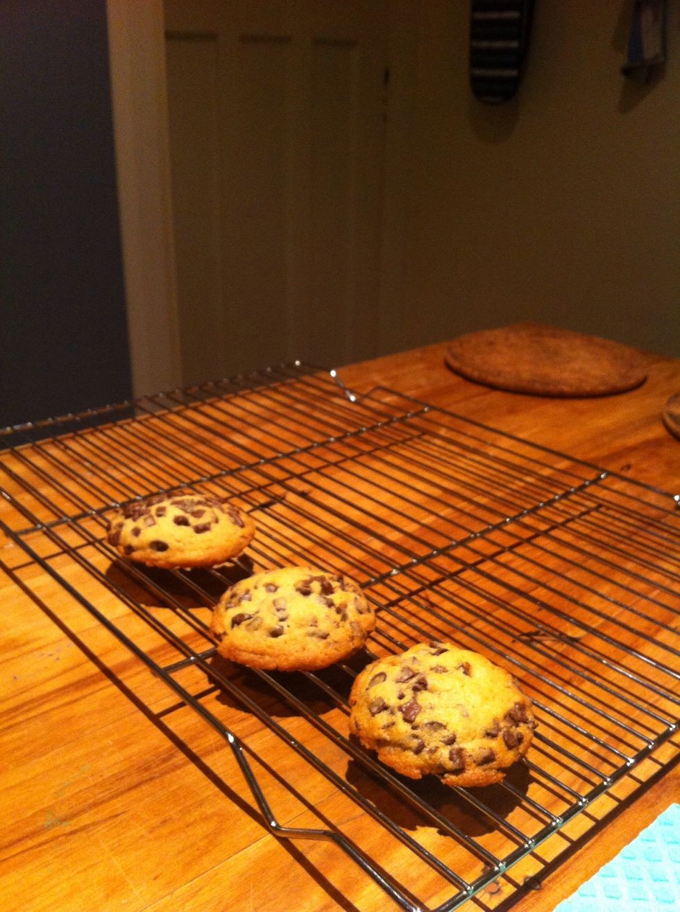 Put on cooling tray or if you're like my friends - directly into their mouths