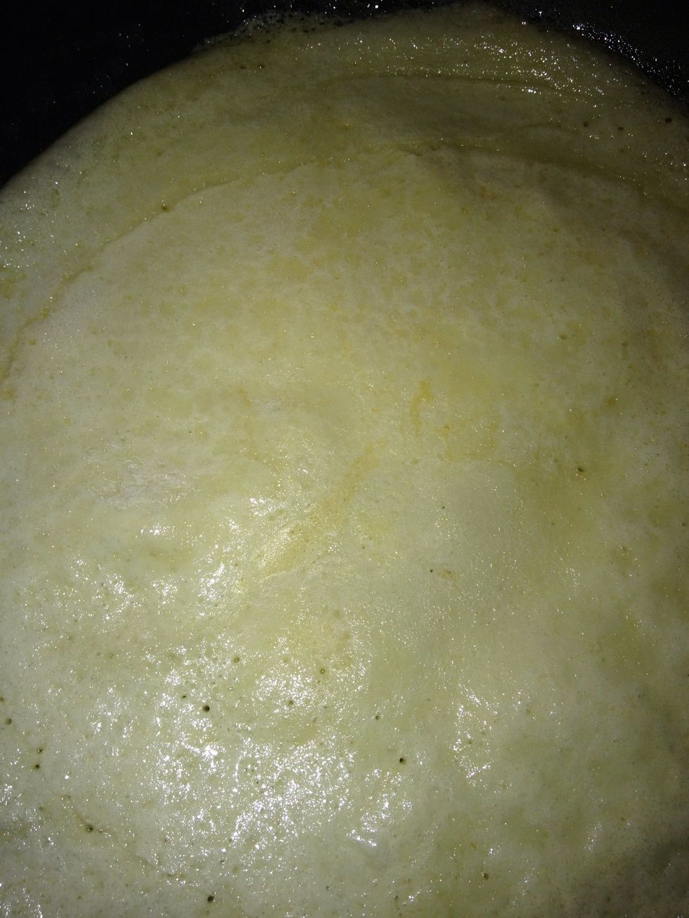 Put on medium heat without burning butter pour in batter to the pan and move your pan around until everything looks even Once you see it bubbling you can flip over and cook for another few mins