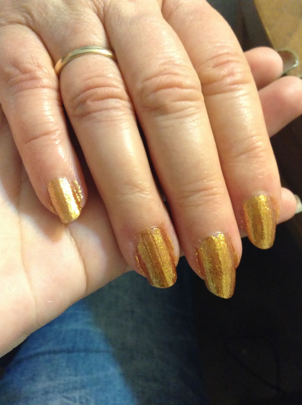 Put on one or two coats of one of your polishes. Wait for them to dry completely.