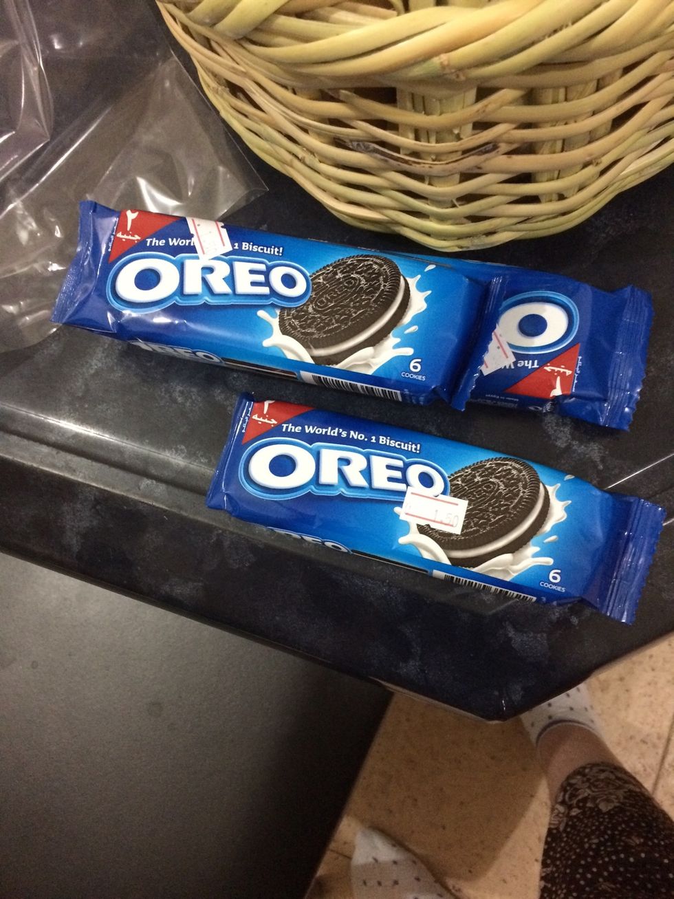 Put Oreos in a bag