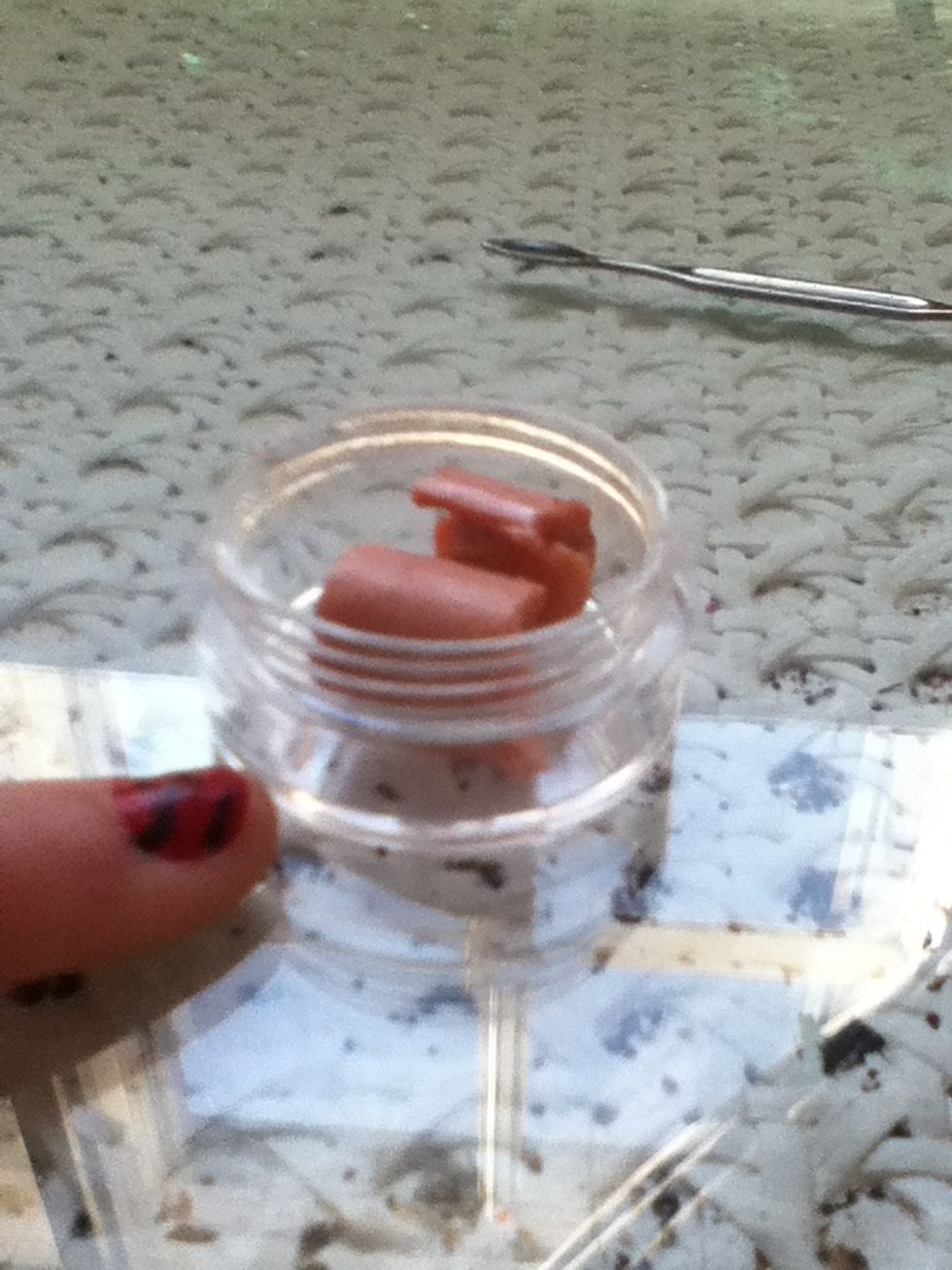 Put roughly this much into a small, clean container