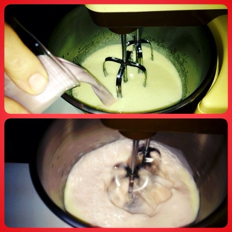 Put strawberry milk flavor then mix.