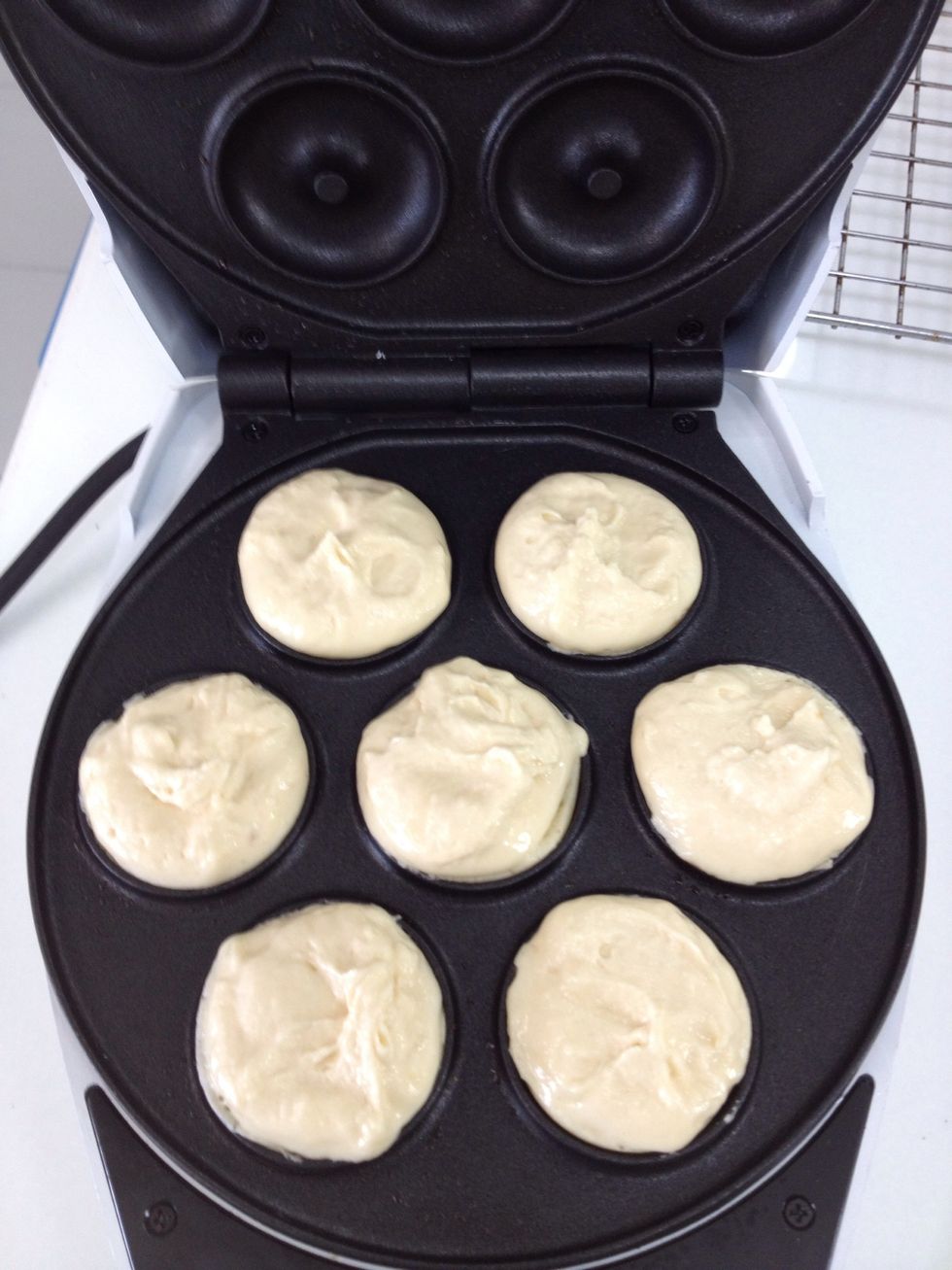 Put the batter in every mold.