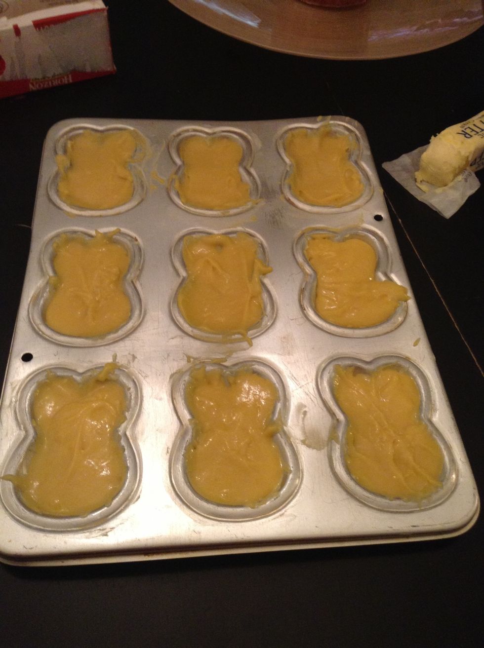 Put the batter on the pan.