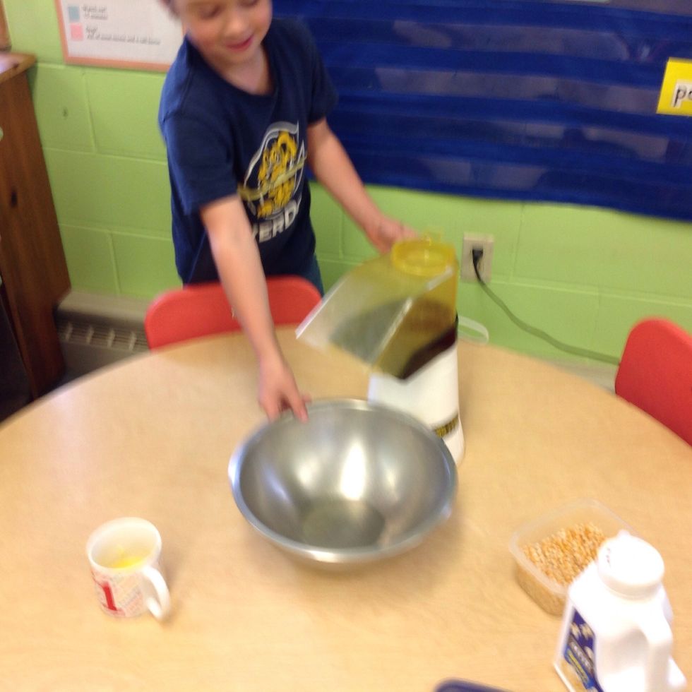 Put the bowl under the shoot.