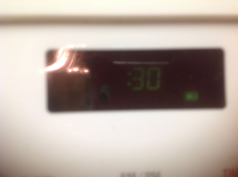 Put the chocolate inside the microwave for 30 sec and then mix it, then put it in the microwave for another 30 sec. And mix.