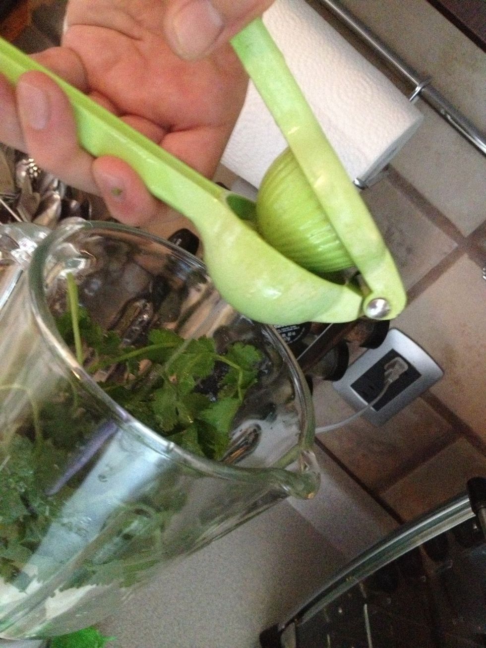 Put the cilantro in a blender along with about Half an onion, you should dice it a bit. Squeeze from 5 to 7 lemons, It depends on how lemony you like it.