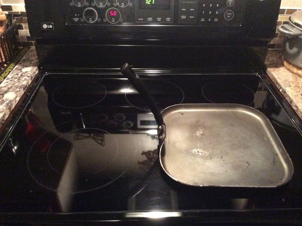 Put the comal in the store