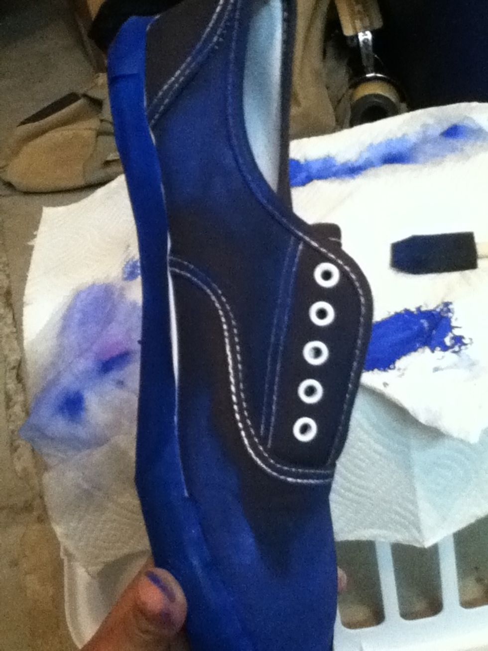 Put the first color randomly in different spots like what you would picture a galaxy as. I like to start with the toe...