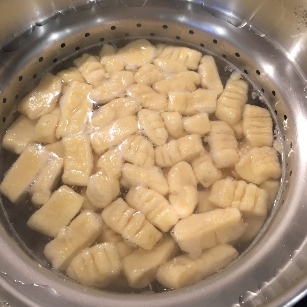 Put the gnocchi in boiling water.. Around 3 mins they are cooked when they come up to the surface