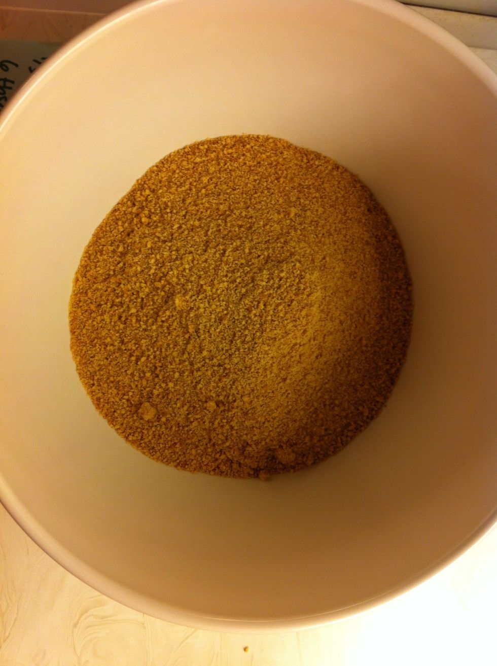Put the graham crumbs in a bowl