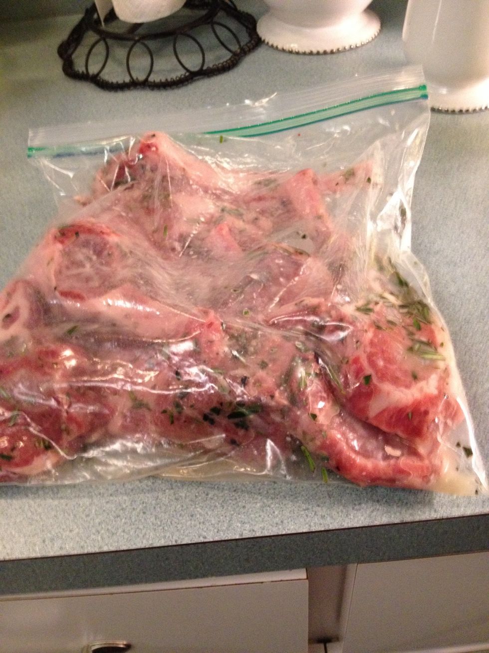 Put the individual lamb chops into a zip lock bag. Add the ingredients from the bowl into the bag. Get the excess air out of the bag. Seal the bag and mix thoroughly. Marinate for at least 1 hour.
