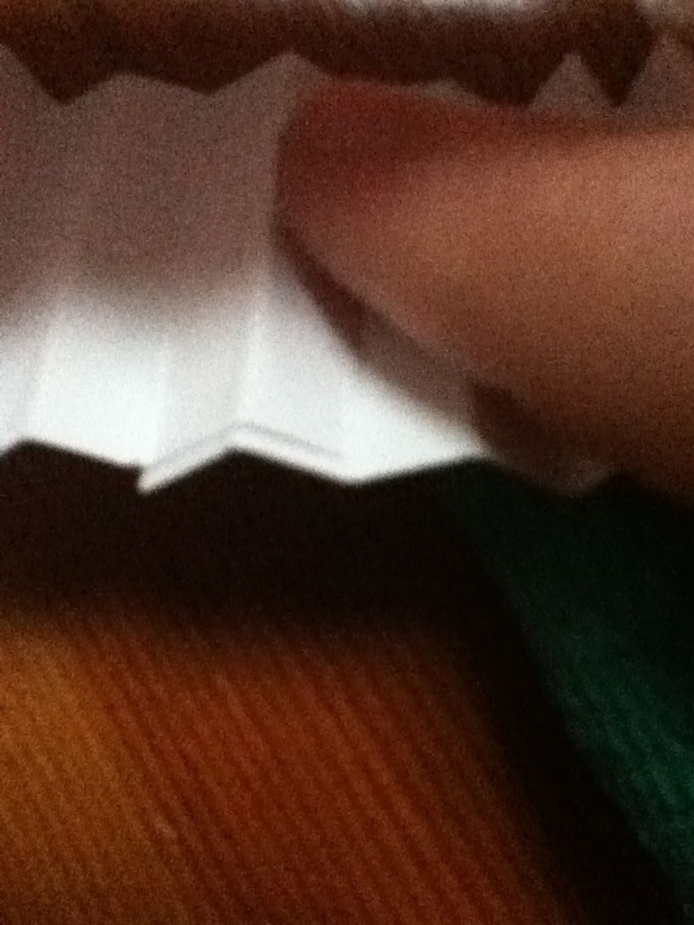 Put the last half inch of the other end on the gluey end.