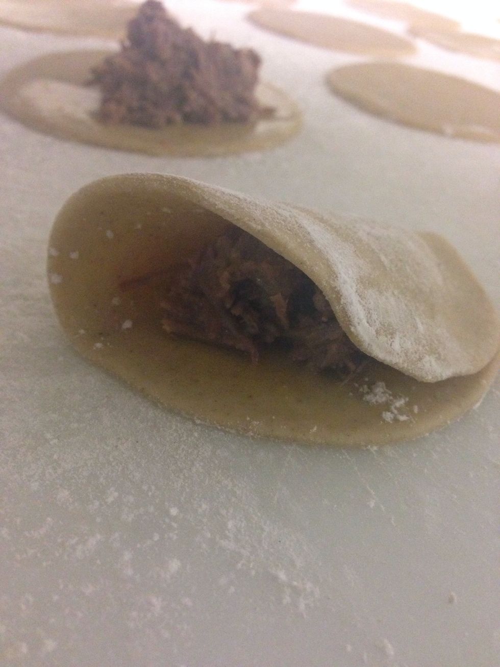 Put the meat and fold it