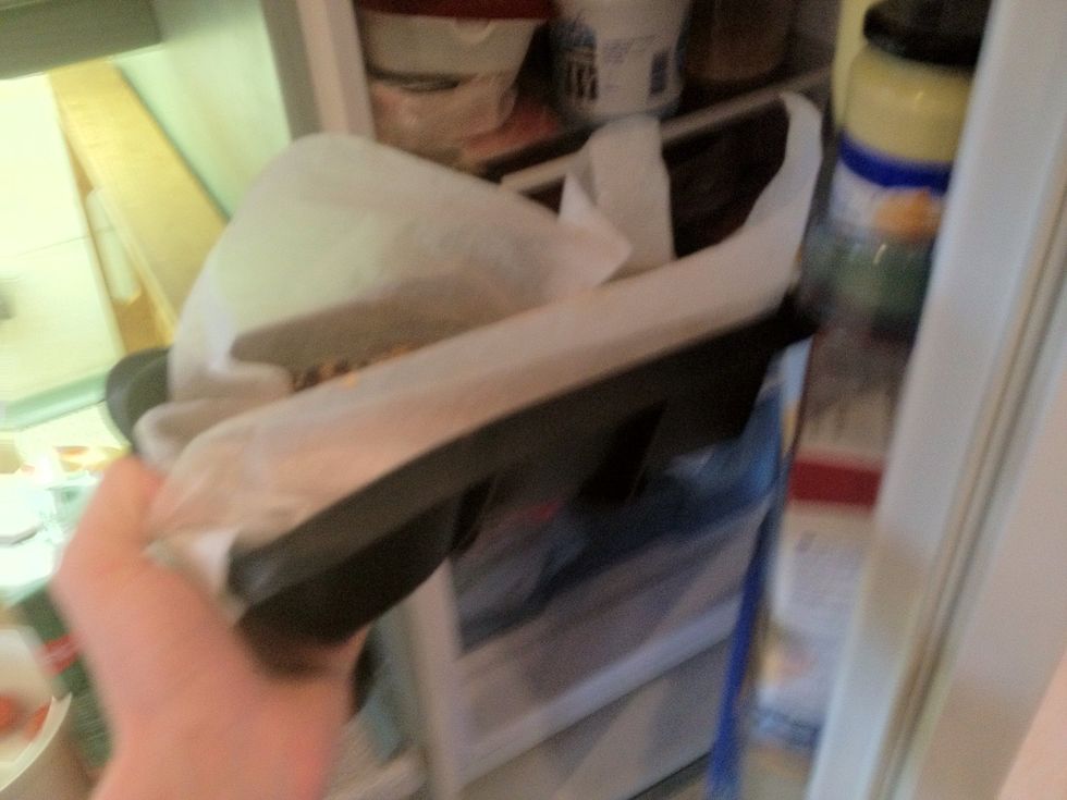 Put the mixture in the fridge for 20 min