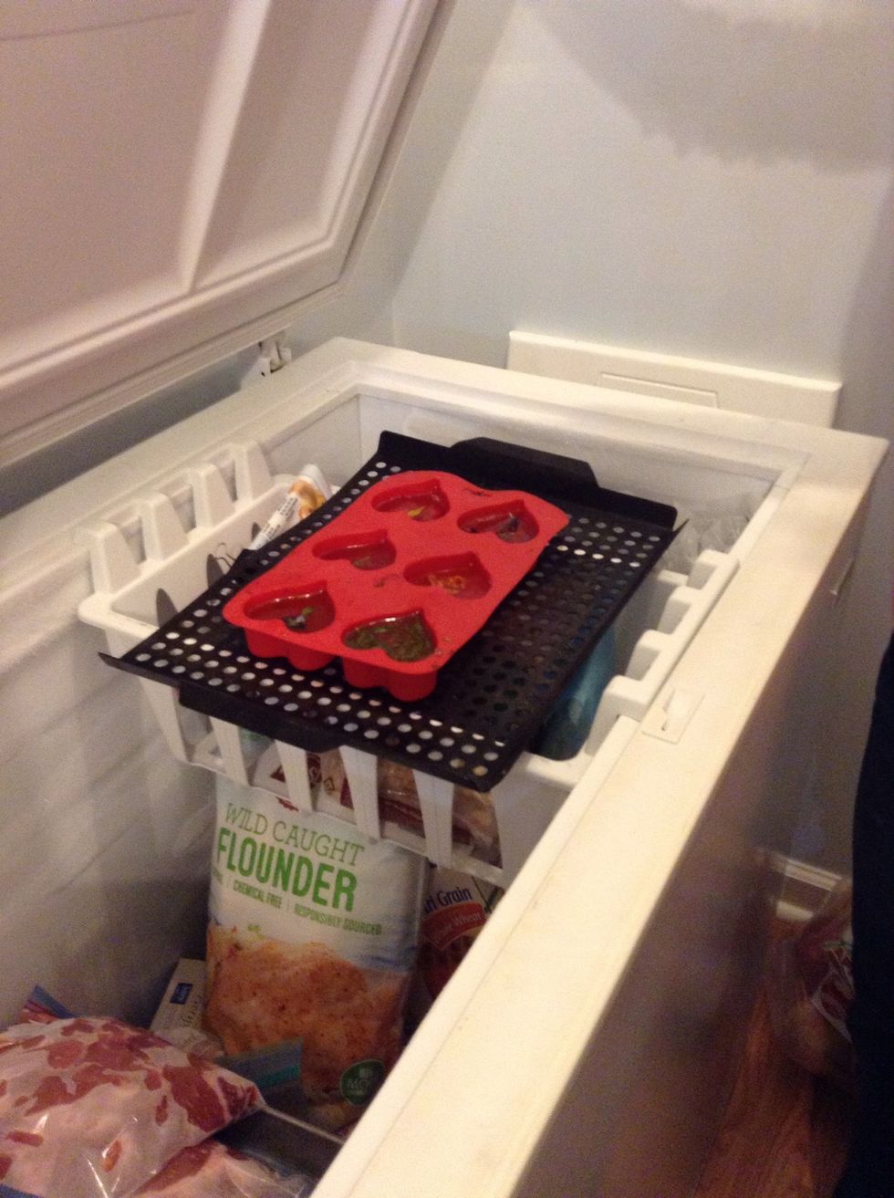 Put the mold in the freezer