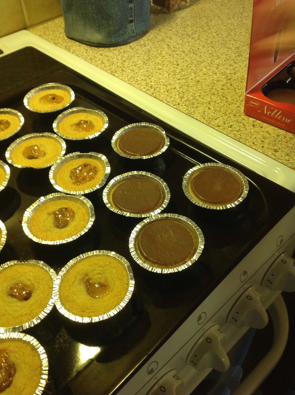 Put the Noblese on quickly after you have taken it out of the oven