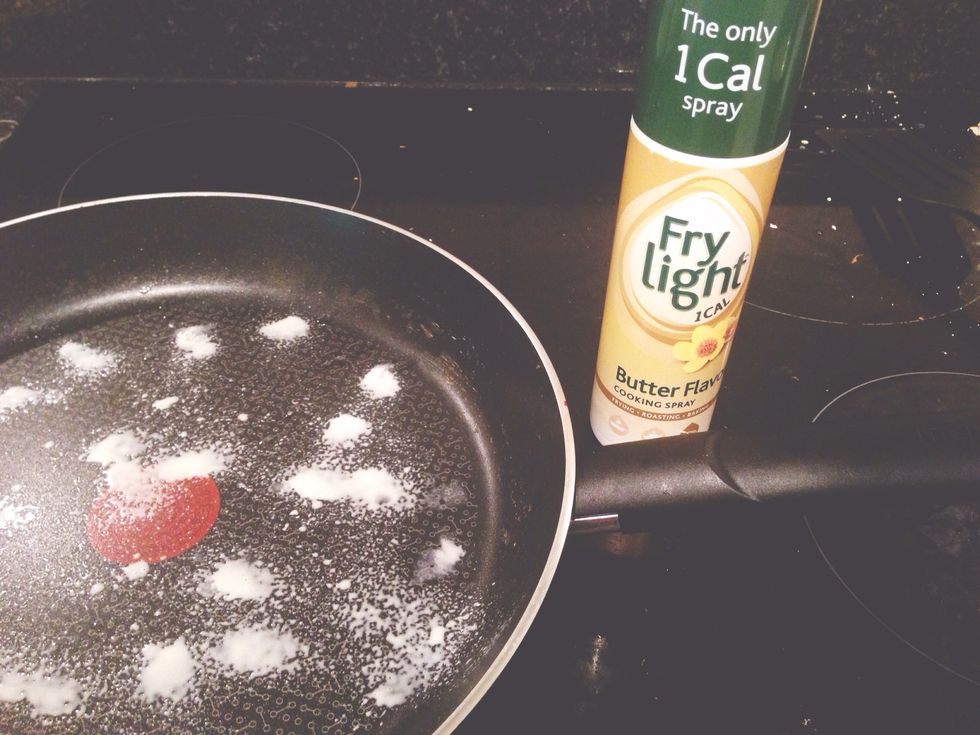 Put the non-stick pan on medium heat and add the fry light