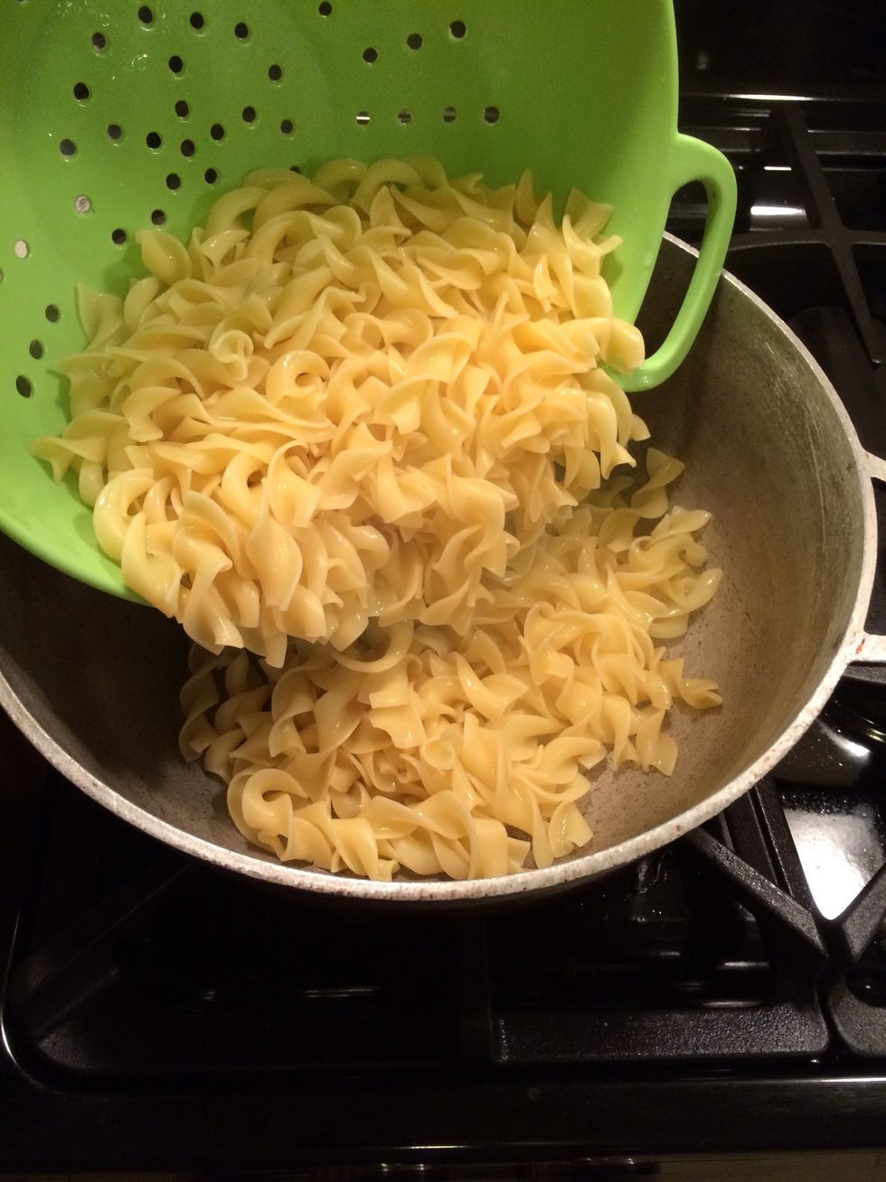 Put the noodles back in the pot. Set your heat to low.