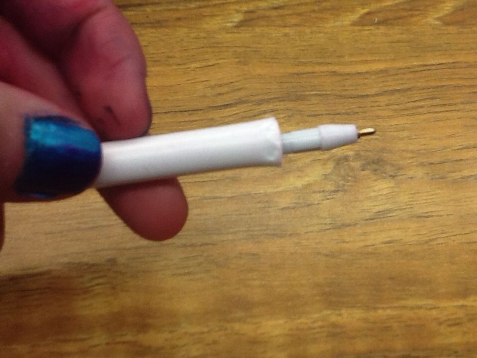 Put the pen in this way