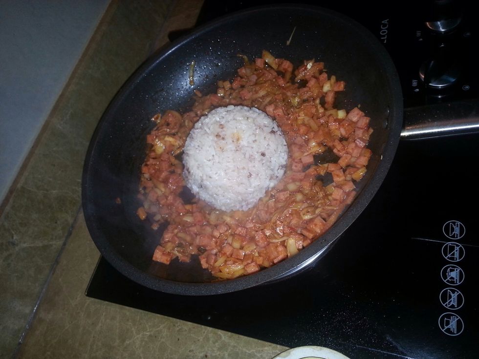 Put the rice in.