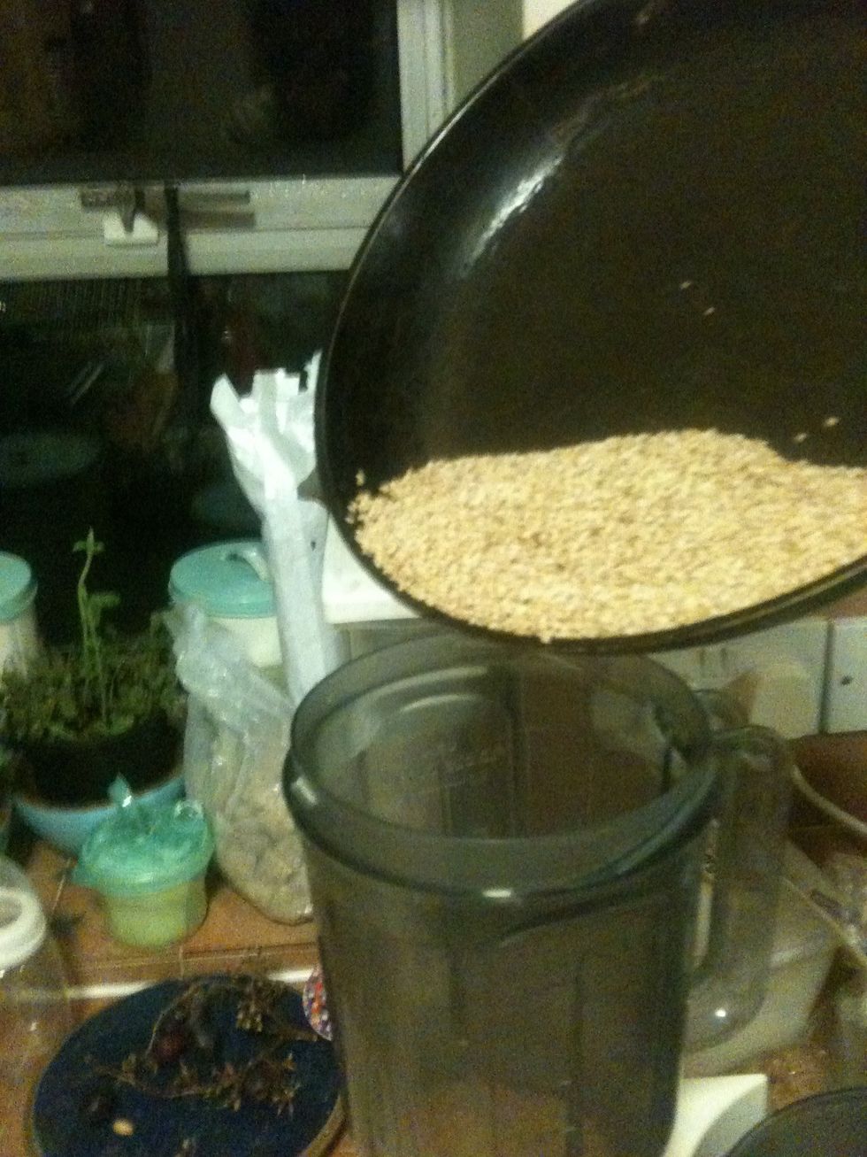 Put the seeds in the blender.