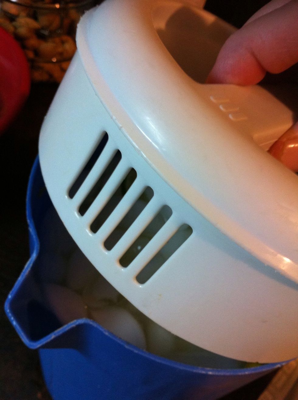 Put the slotted end in.