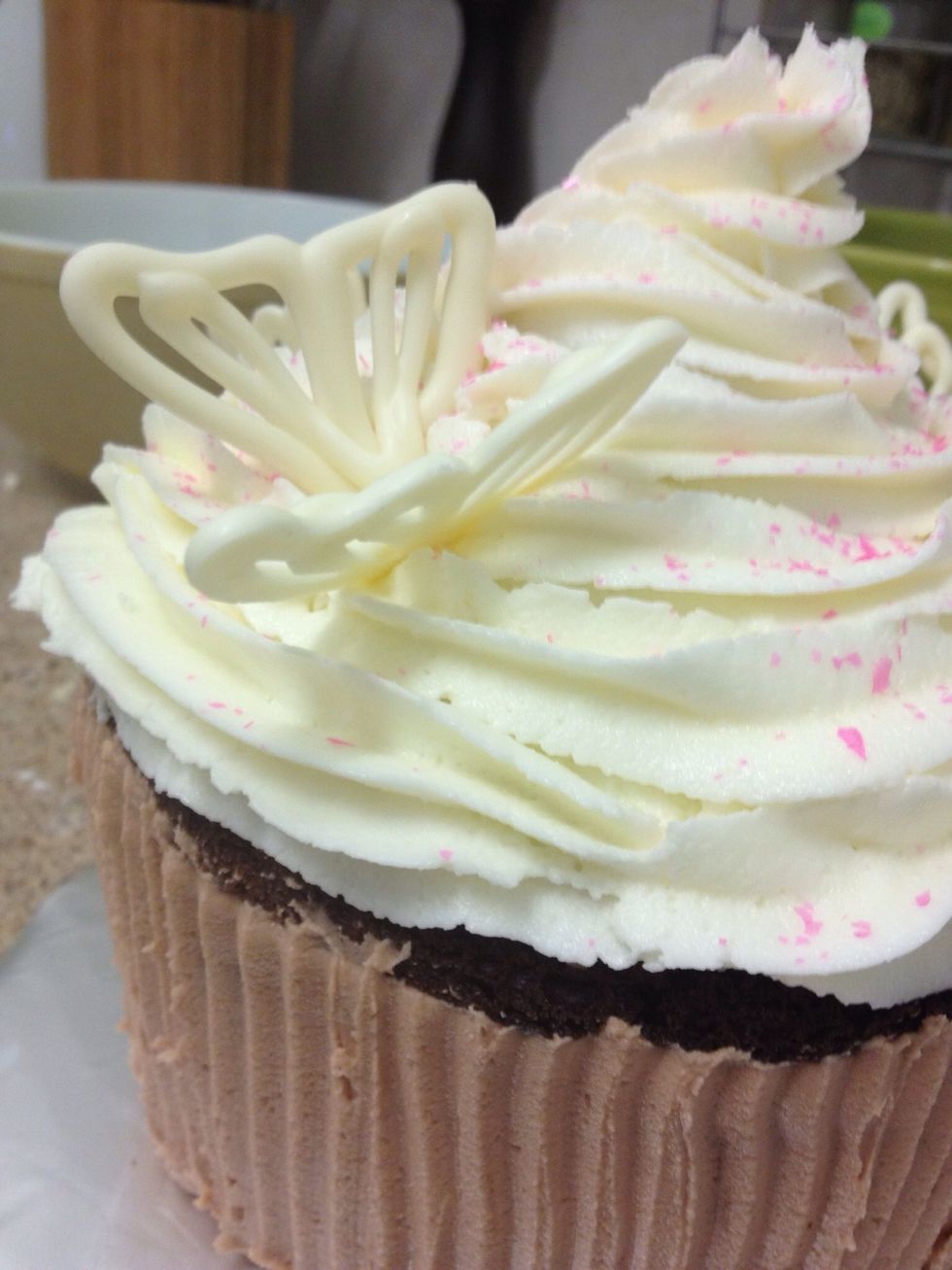 Put the wings in the fridge to harden. Freeze them for up to one month.