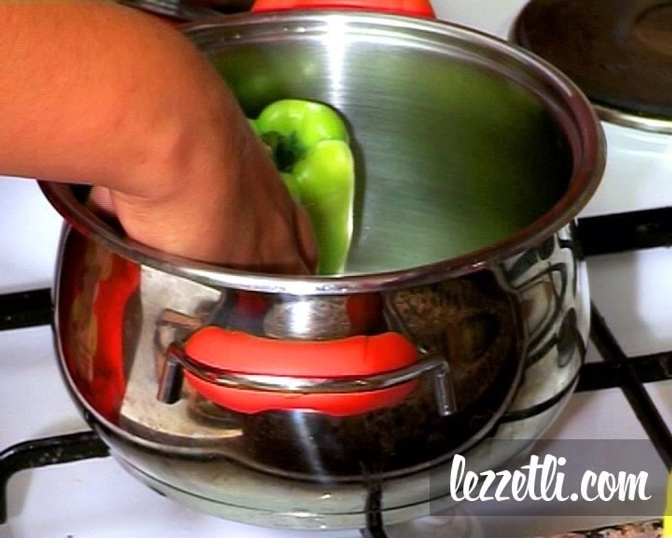 Put them to the cooker congested , put water to the half of the cooker and add 2 tablespoons of olive oil