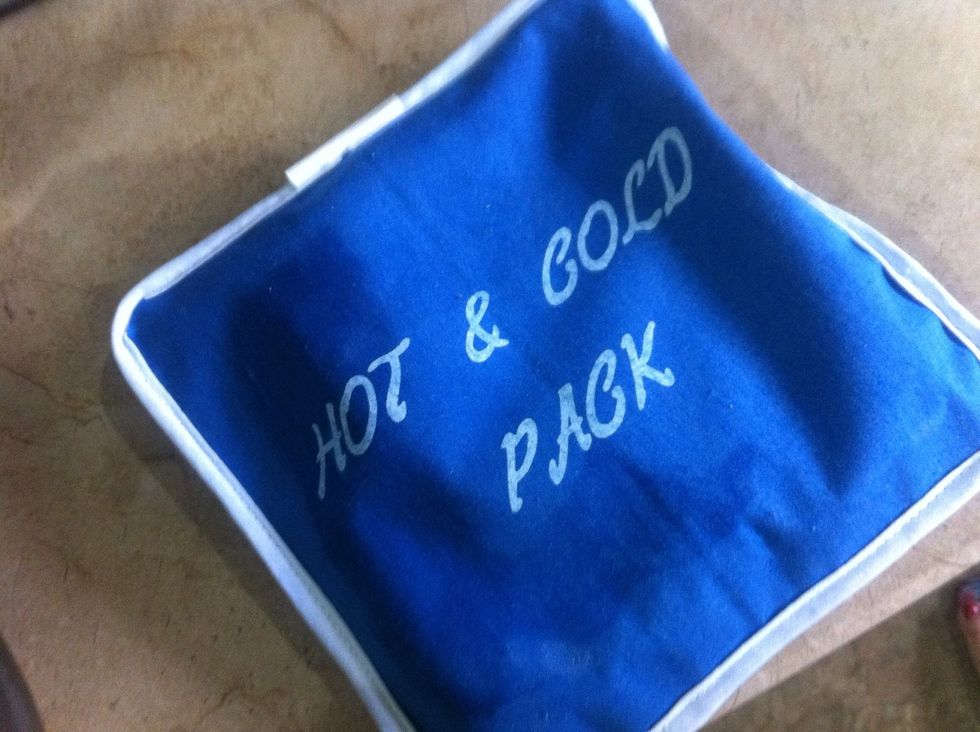 Put this  cold pack at the bottom of the mixing bowl.
