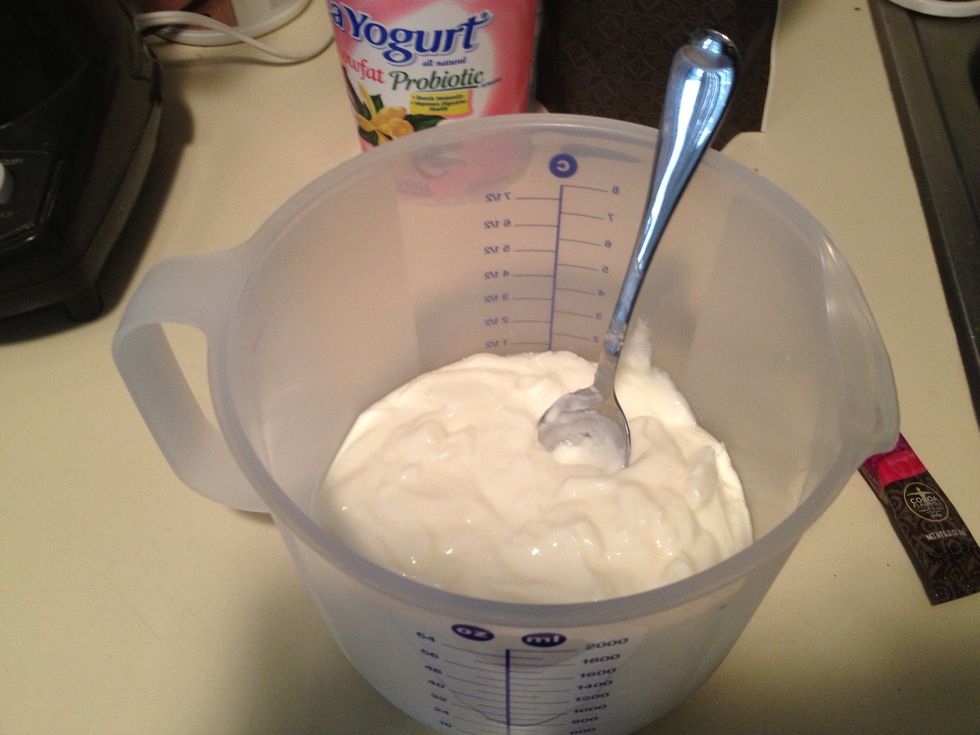 Put yogurt in bowl