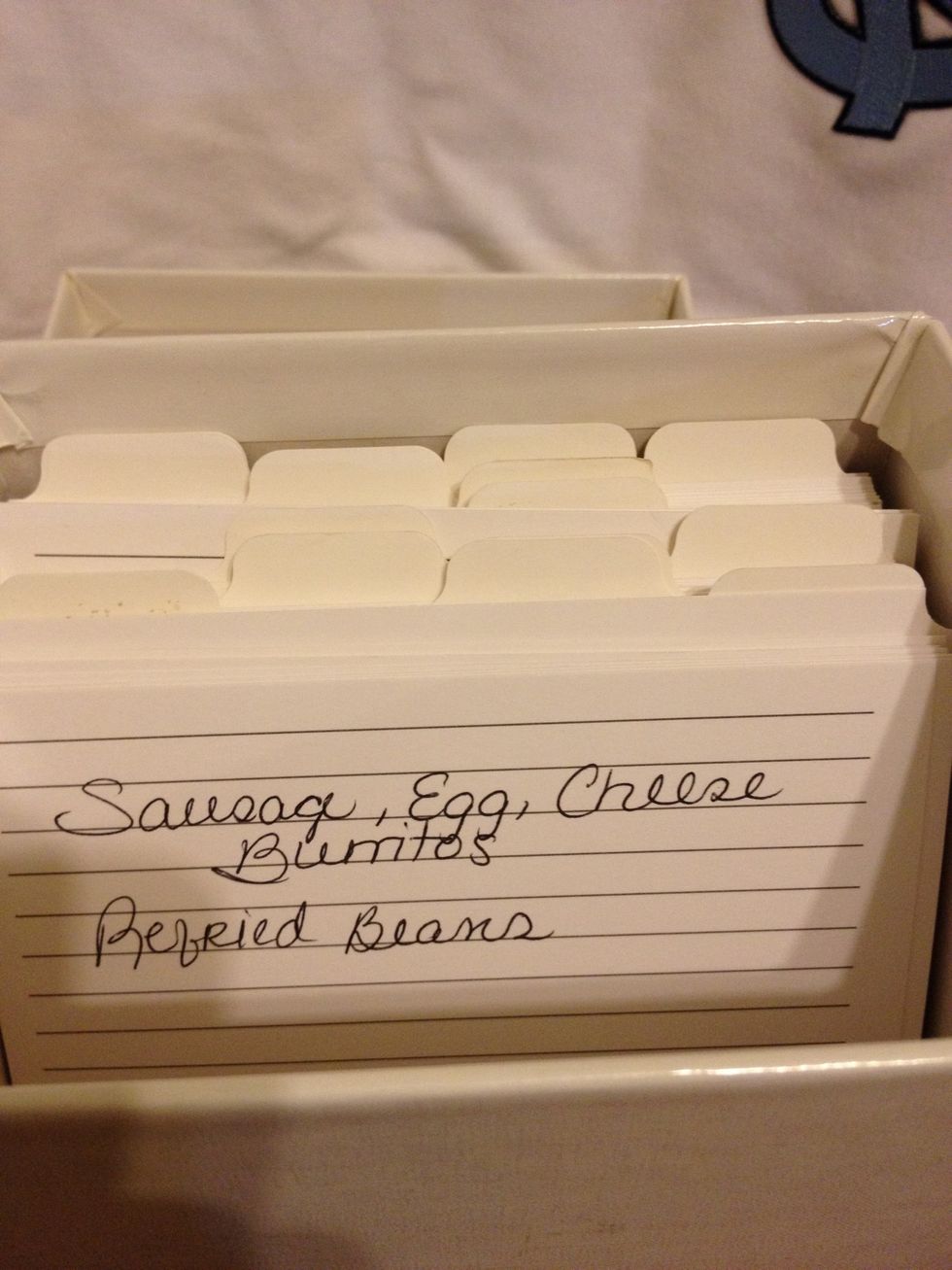 Put your card in the box and you're done! Eventually I may label the dividers that came with the box for lunches and dinners, but right now I have just been putting dinners in!