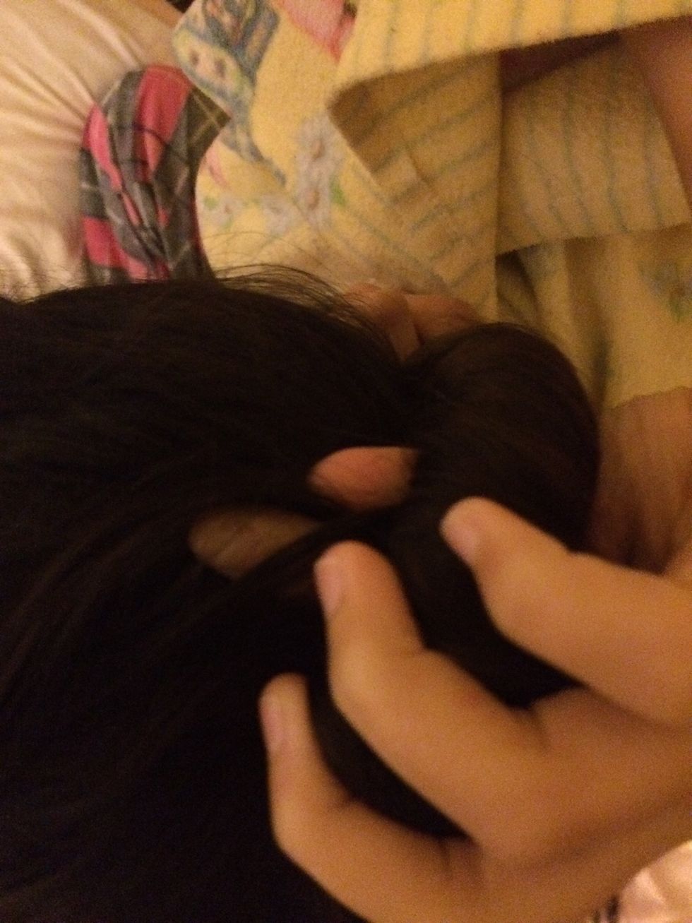 Put your fingers in the middle of the bun when you make the bun.