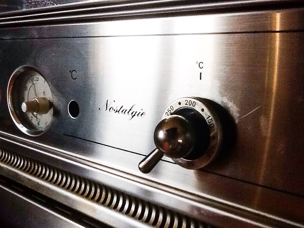 Put your oven on 200\u00b0c