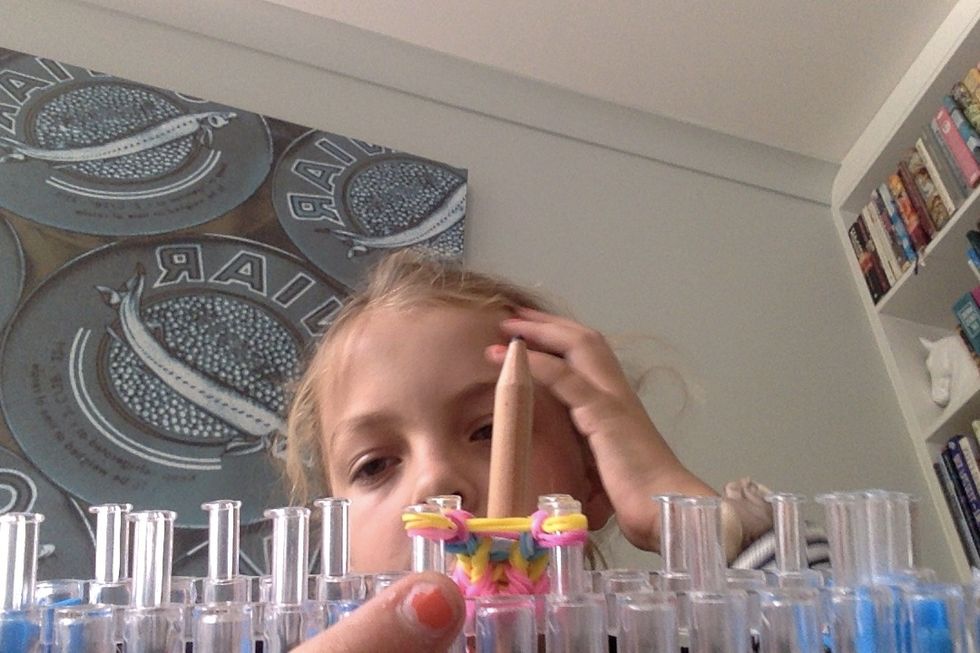 Put your pencil in and make it so that the led is facing up like me